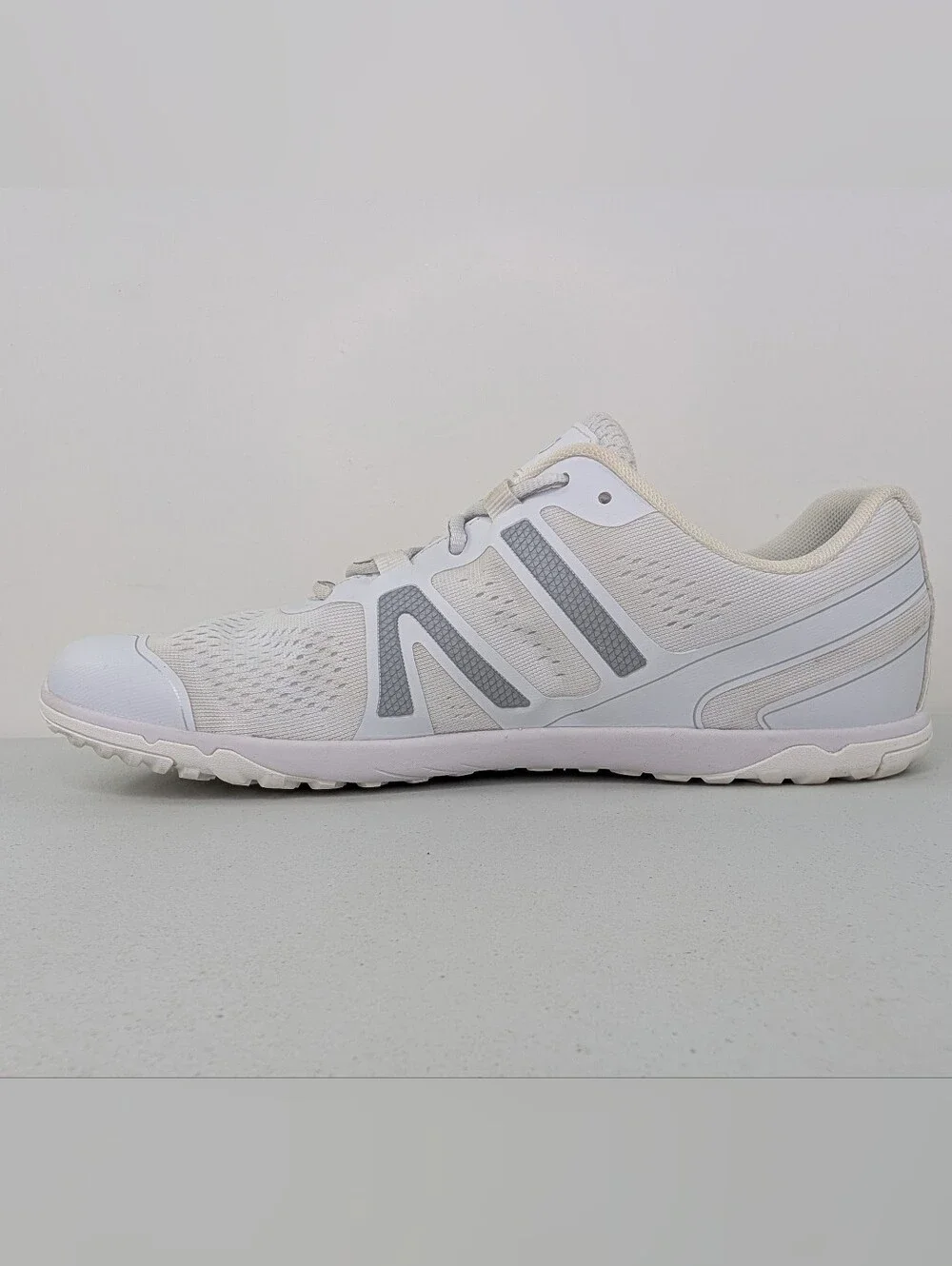 Xero Shoes HFS II Barefoot Running Sneakers Womens Size 9.5 White Low Top